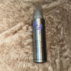 Monat Moxie magnifying mousse (NEW)